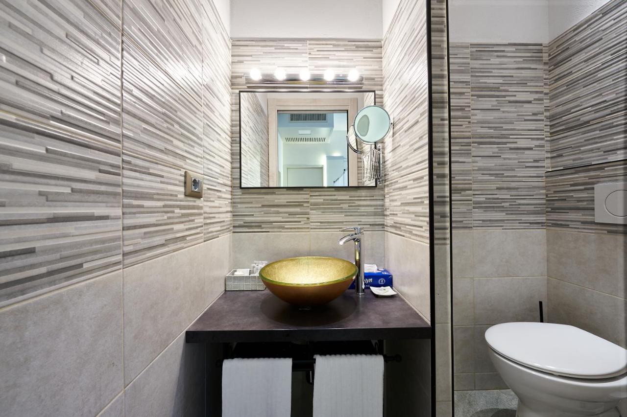 230 Luxury * Rome